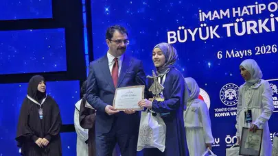 Konya’dan gelen gurur dolu haber: Bozüyüklü Ayşe Betül zirveye adını yazdırdı