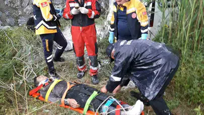 Muğla’da korkutan kaza: Kontrolden çıkan otomobil 5 metrelik şarampole yuvarlandı