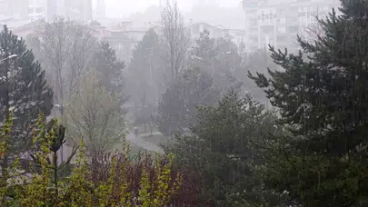 Sivas’ta gökyüzü karardı, hayat durma noktasına geldi: Şehir merkezinde zor anlar