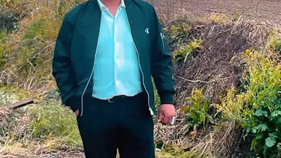 Bafra'da feci kaza: Genç sürücü bariyerlere çarpan araçta can verdi
