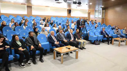 Üniversitede entelektüel rüzgarlar esiyor: Uludağ Düşünce Buluşmaları kapılarını açtı