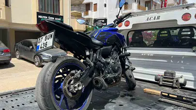 Gürültü kirliliğine geçit yok: Abartılı egzozlu motosiklet sürücüsüne ağır fatura