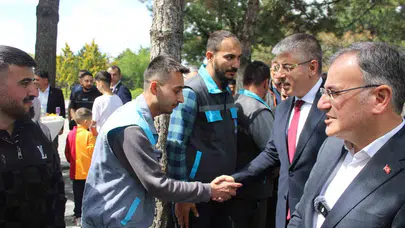 Hacılar’da bayram coşkusu: Başkan Özdoğan’dan 50 kişilik teyakkuz mesajı