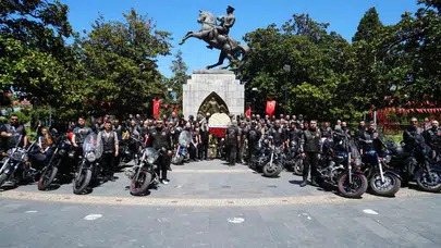 81 şehirden gelen motor sesleri Samsun’da birleşti: Atatürk’ün izinde dev kortej