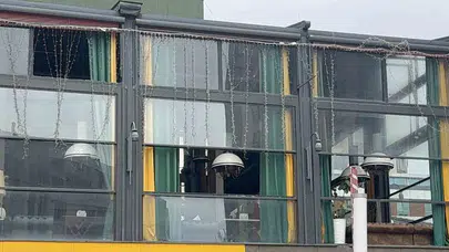 Esenyurt’ta dehşet anları: 17 yaşındaki saldırganın çantasından el bombası çıktı