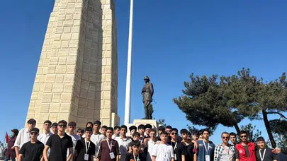 Muğla’dan Çanakkale’ye vefa yolculuğu: Gençler tarihin izini sürdü