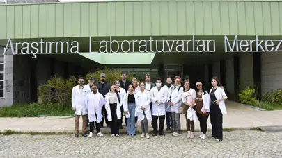 Geleceğin uzmanları laboratuvar yolunda: Köyceğizli öğrenciler ileri analiz tekniklerini yerinde öğrendi