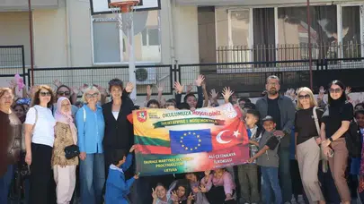 Eğitimde sınırları kaldıran iş birliği: Litvanyalı eğitimciler Dikili’de tecrübe kazandı