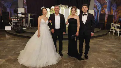 Pamukkale’de filizlenen aşk dünya evine taşındı: Turizmci Kaya’nın oğlu Koreli geliniyle evlendi