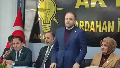Ardahan'da bayram coşkusu: AK Parti teşkilatında birlik mesajı