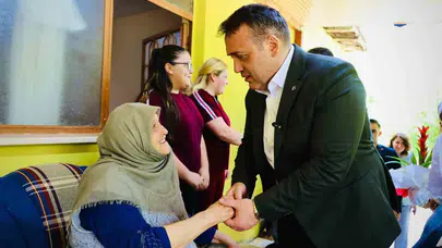 Bilecik’te bayram sofrasında vefa buluşması: Vali Sözer şehit ailesini yalnız bırakmadı