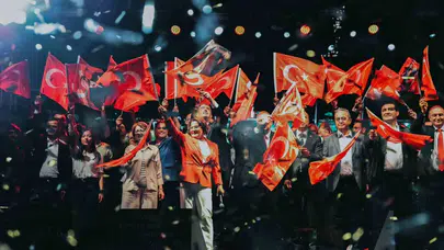 Didim’de 19 Mayıs coşkusu: Yeni yaşam alanı kapılarını dev bir konserle açtı