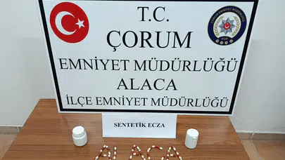 Zehir tacirlerine Alaca’da geçit yok: Teknik takip sonucu suçüstü yakalandılar