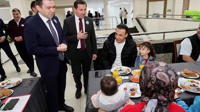 Karatay’da glutensiz sofralar kuruldu: Binlerce hastaya umut oldular