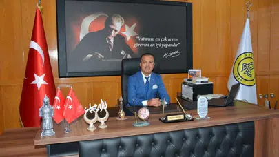 Aydın Lisesi'nde 11 yıllık devir sona erdi: Başarılı müdür yeni görevine uğurlanıyor