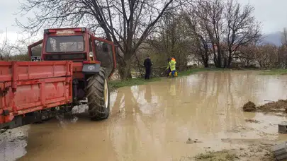 Erzincan’da kabus dolu anlar: Dere taştı, tarım arazileri sular altında kaldı