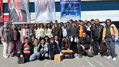 Bilecik'in teknoloji rüzgarı Antalya'yı sardı: 193 genç mucit 64 robotla sahneye çıktı