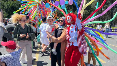 Ümraniye'de çocukların bayramı: Millet Bahçesi festival coşkusuyla doldu taştı