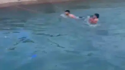 Şanlıurfa’da saniyelerle yarışılan kurtarma operasyonu: Kanala uçan araçtan sağ çıktılar