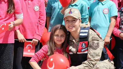 Siirt'te geleceğin temelleri atılıyor: Binlerce aileye rehberlik hizmeti