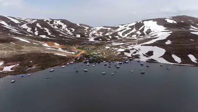 Erciyes’te şaşırtan doğa olayı: Göl taştı, kamp alanları sular altında kaldı
