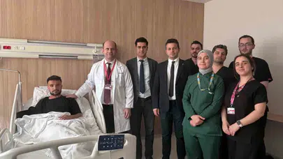 Motosiklet kazası hayatını karartmıştı: Bacağından alınan sinirlerle yeniden umutlandı