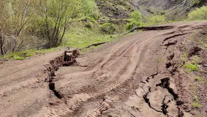 Giresun'da heyelan alarmı: Ekipler seferber oldu, yollar yeniden güvenli hale getirildi