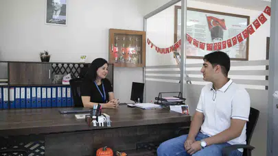 Sınav maratonunda Mersinli gençlere belediye desteği: Başarıya giden yol rehberlikten geçiyor