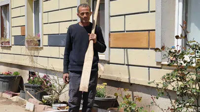 Sakarya’da sular yükselince mahalleli çareyi kayıkta buldu: Burası artık küçük İtalya