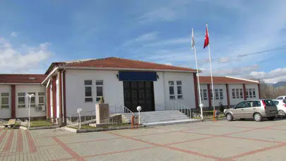 Genç beyinlerden bilim dünyasına çifte imza: Hisarcık MYO TÜBİTAK yolcusu