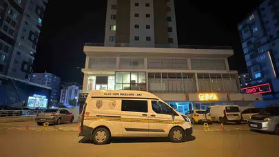 Niğde’de dehşet anları: Damadın bıçaklı saldırısına uğrayan kayınpeder yaşam mücadelesi veriyor