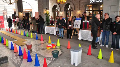 Kars’ta empati günü: Gözler kapandı, kalpler engelleri aşmak için birleşti