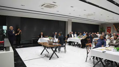 Diyarbakır’da tekstil zirvesi: Sektör temsilcileri teşvik sistemindeki çarpıklığa isyan etti