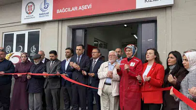 Bağcılar’da dayanışma sofrası büyüyor: 5 bin kişilik aşevi hizmete girdi