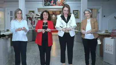 Geleneksel sanatlar Anneler Günü için bir araya geldi: Eskişehir'de el emeği göz nuru eserler sergileniyor