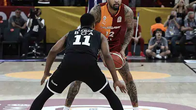 Dev derbide kader anı: Yarı final biletini kim kapacak?