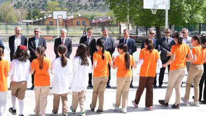 Geleceğin mucitleri Erzincan'da sahneye çıktı: Başkan Aksun'dan genç beyinlere tam destek