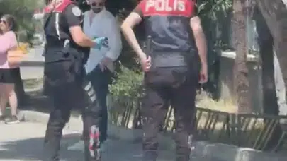İzmir'de vicdan nöbeti: Polis ekipleri kaza kurbanı kedi için trafiği birbirine kattı
