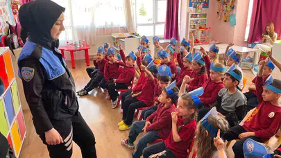 Afyon’da miniklerin güvenliği polise emanet: Geleceğin bilinçli nesilleri yetişiyor