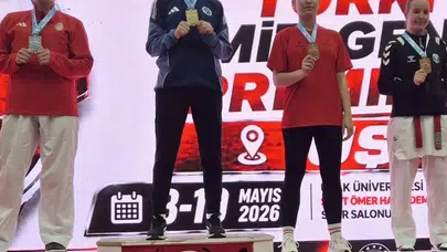Bilecik'in gururu kürsüde: Karate minderinde gümüş zaferi