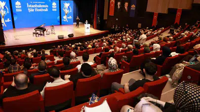 Sultanbeyli’de Şiir Rüzgarı Dindi: 12. İstanbulensis Şiir Festivali Unutulmaz Bir Finalle Kapandı