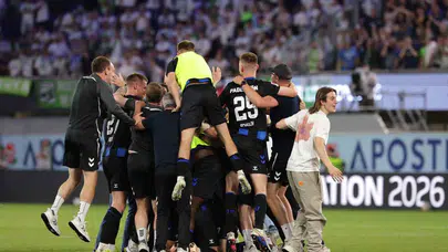 Almanya'da devrim gibi gece: 30 yıllık gelenek bitti, Paderborn tarih yazdı