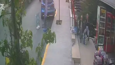Beylikdüzü’nde dehşet anları: Skuterla caddeye fırlayan çocuk tırın altında kaldı