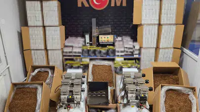 Sivas’ta kaçak tütün operasyonu: Adreslerden adeta fabrika çıktı