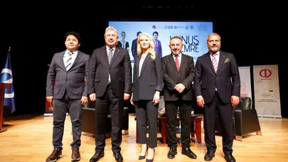 Anadolu Üniversitesi’nde "Bizim Yunus" rüzgarı: Eğri odun girmeyen kapıdan doğru insan yetiştirme vizyonu