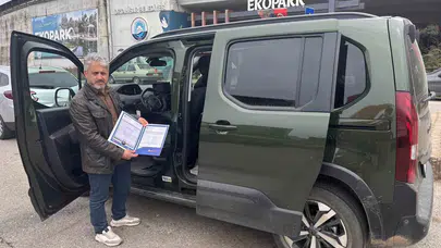 Sıfır araç hayali kabusa döndü: Bir servis "boyalı" dedi, diğeri "fabrikasyon" diyerek işin içinden çıktı