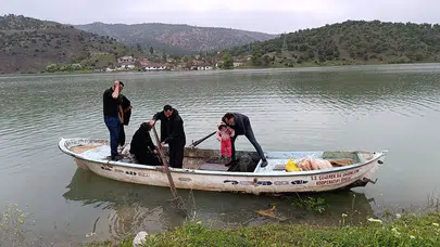 Bayram ziyareti için yola çıktı, köyüne kayıkla ulaşabildi: Yozgat’ta ulaşım krizi