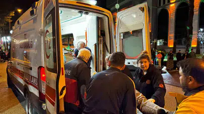 Düziçi’nde dehşet anları: Kontrolden çıkan araçlar sebze tezgahına daldı