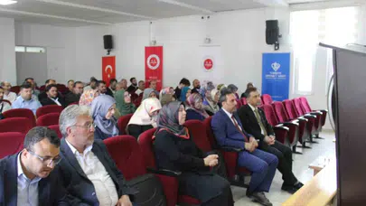 Muğla’nın geleceği gençler için bir araya geldiler: Dijital çağda yeni yol haritası belirlendi