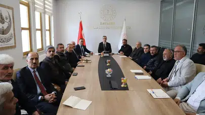 Bayburt’ta sınav maratonu için düğmeye basıldı: Öğrencilerin başarısı için kritik yol haritası çizildi
